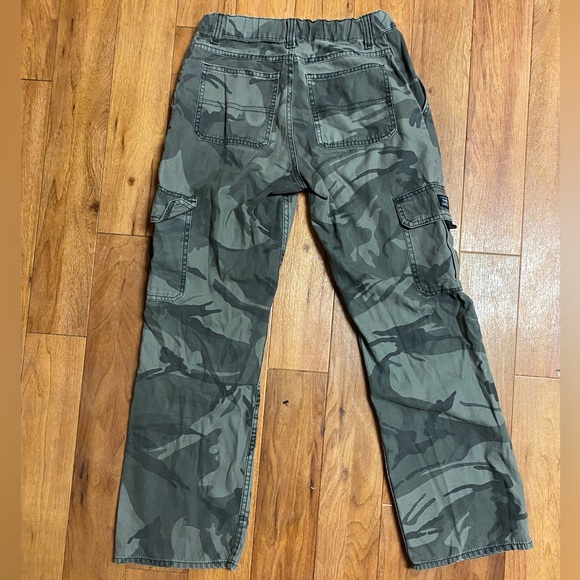Camo Wrangler cargo pants - Picture 2 of 4